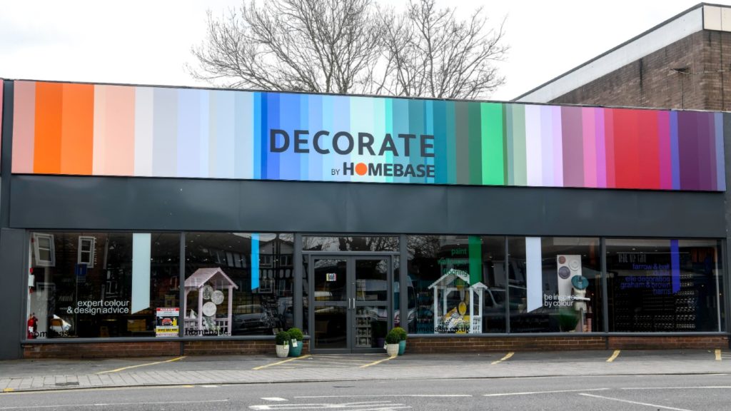 Homebase expands small format stores