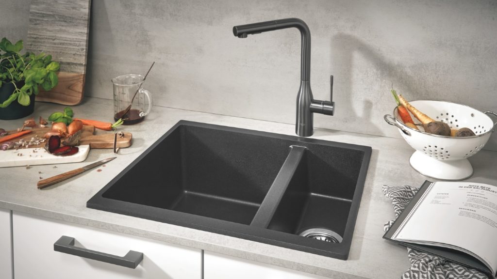 Sinks and taps | Super bowl show 1