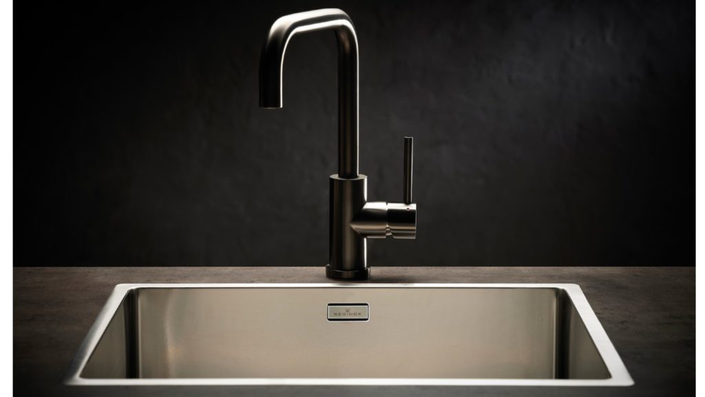 Sinks and taps | Super bowl show 5
