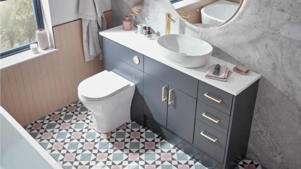 Bathroom furniture | Stand and deliver 1
