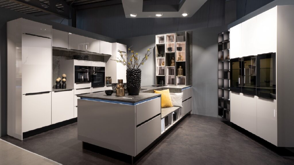 Express Kitchens launches in UK market