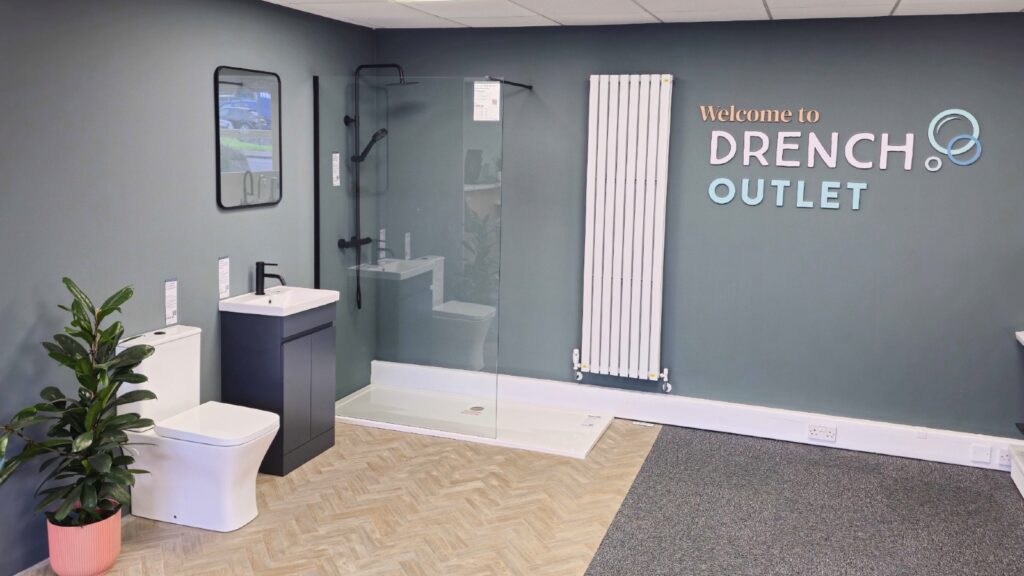 Online retailer opens Drench Outlet store