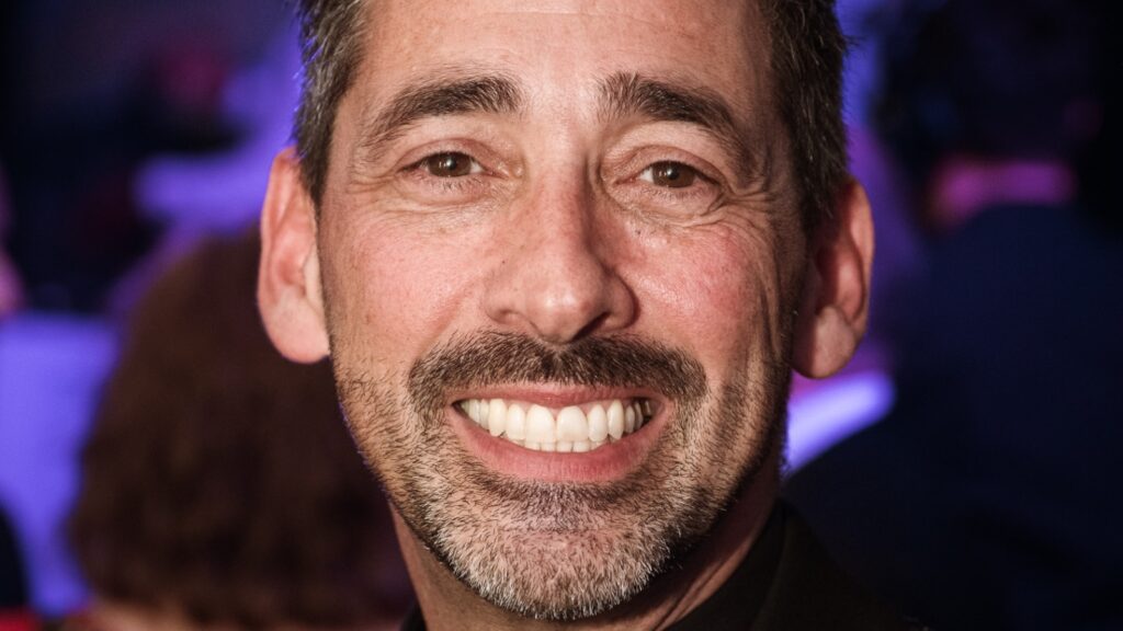 Colin Murray named host of Kbsa Designer Awards 2025